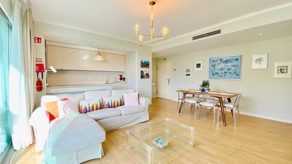 Charming Monumental Appartement Funchal